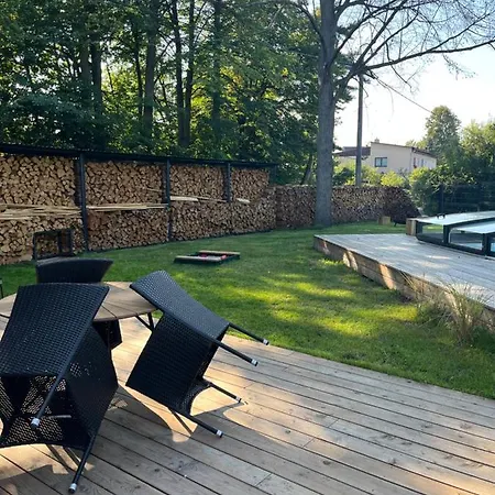 فيلة Chalupa S Bazenem U Golfu Nový Bor